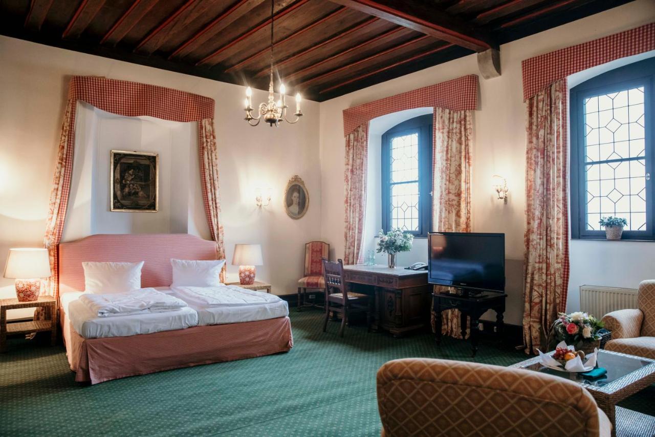 Schlosshotel Goetzenburg Jagsthausen Dış mekan fotoğraf